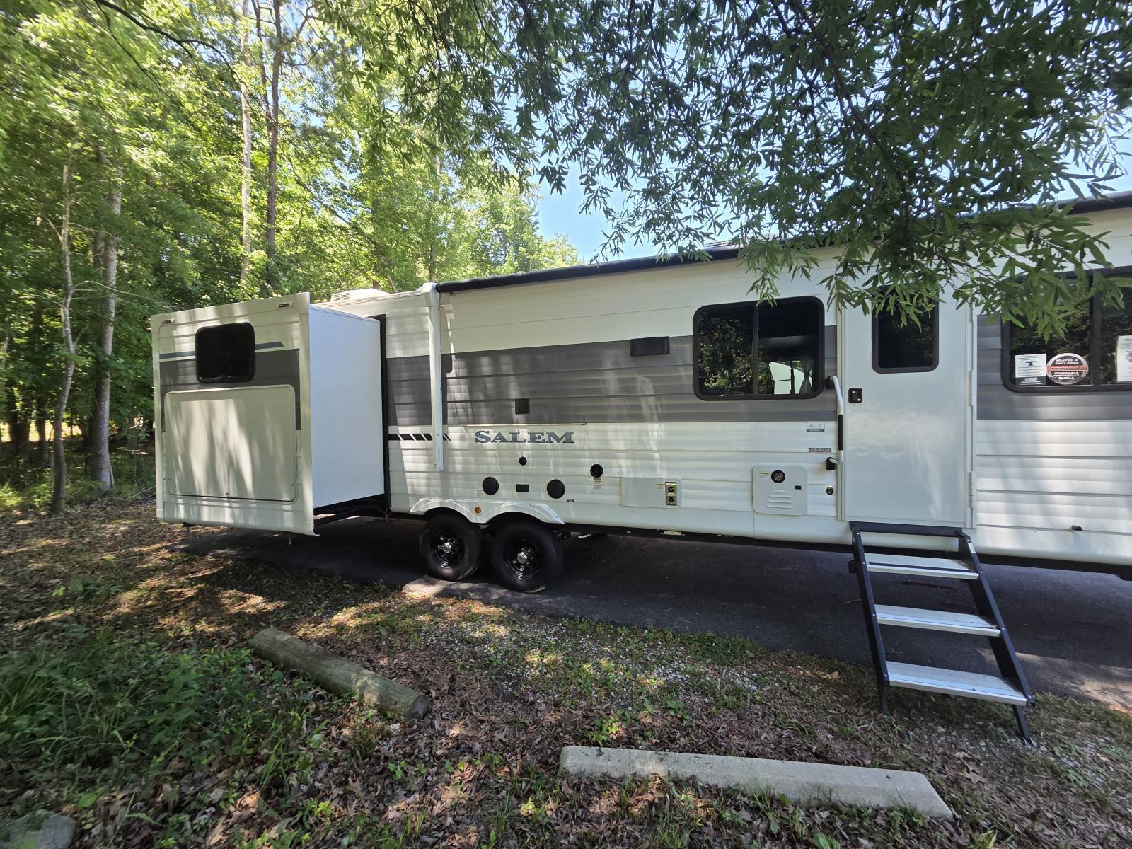 2025 Forest River Salem 31KQBTS in carrollton VA