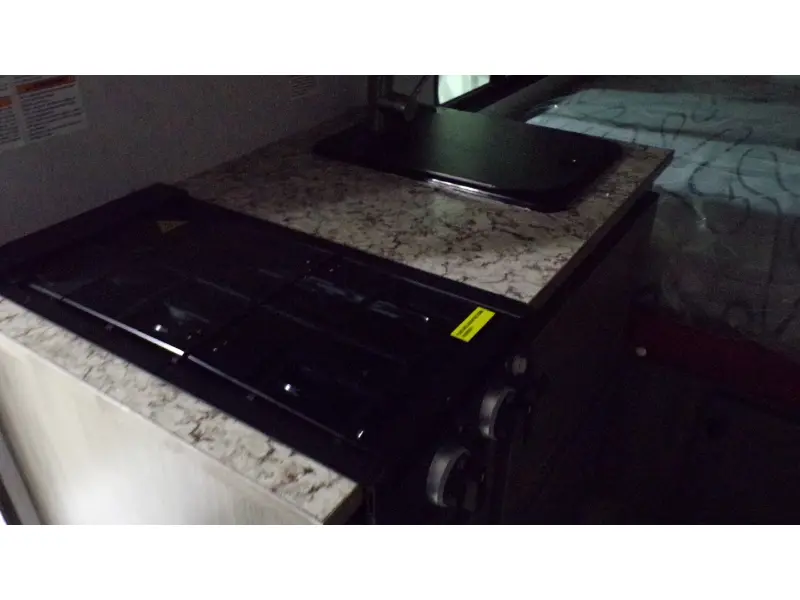 2025 SUNSET PARK RV SUNRAY 149