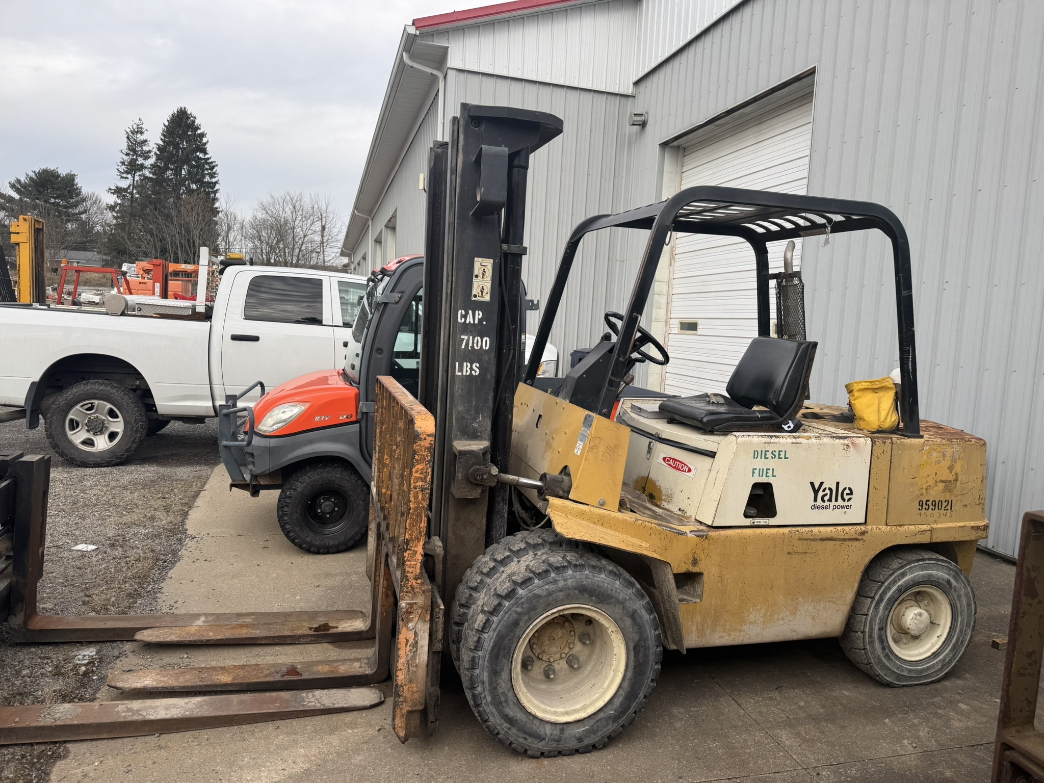 1988 YALE GDP080EONSBV098 in Canton, OH