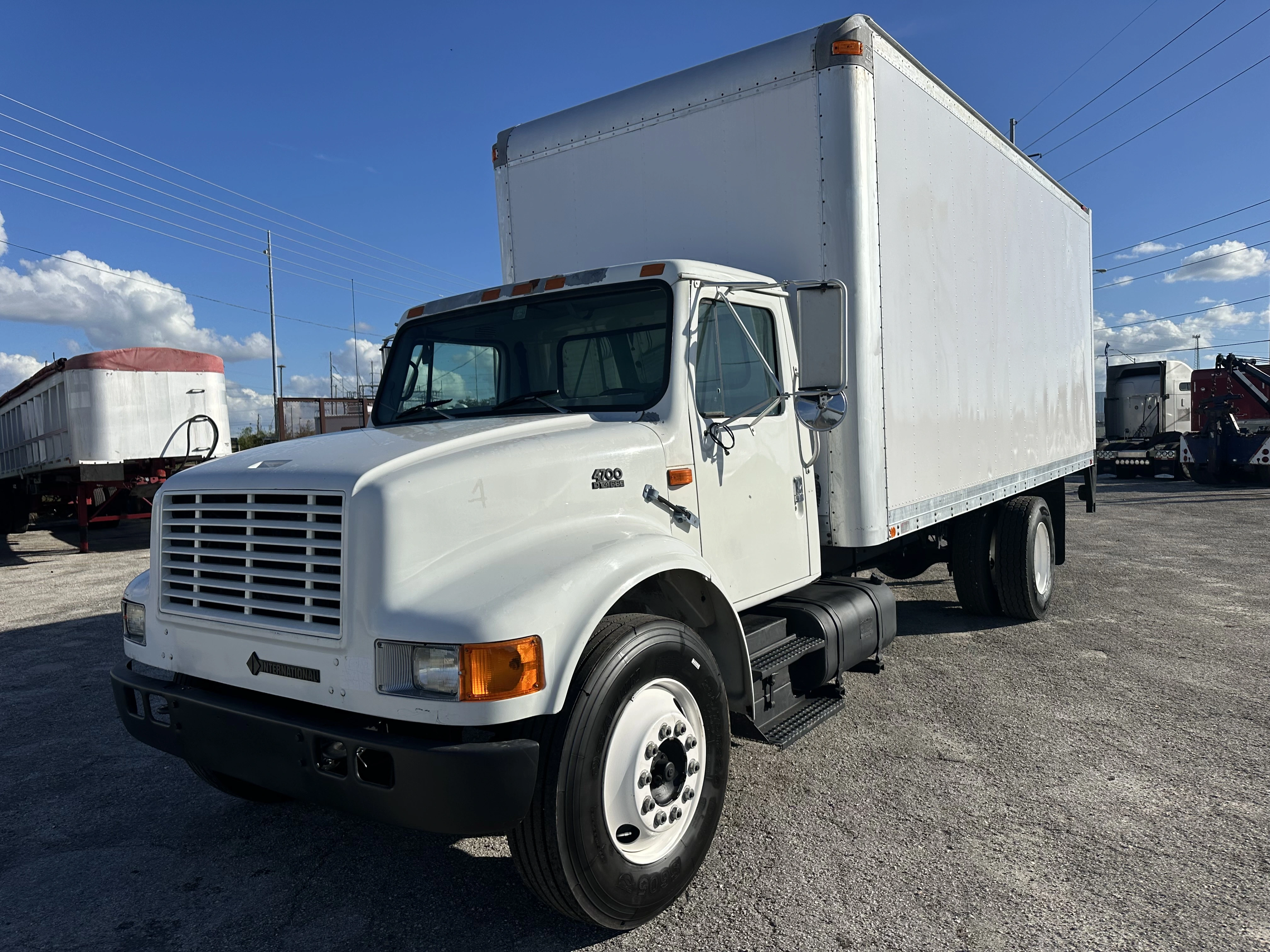 1997 INTERNATIONAL TRUCK FOR SALE visual data 3