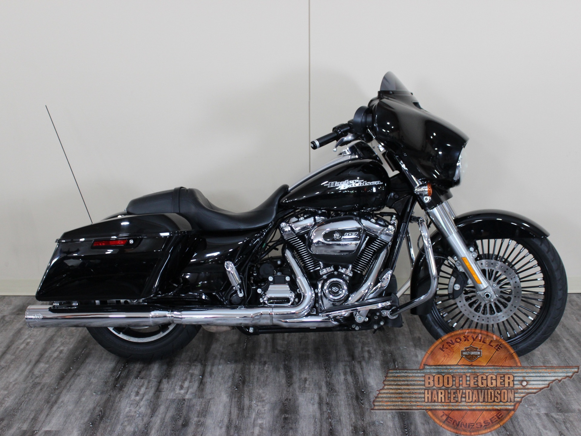 Harley-Davidson タンク 黒/赤/青 Custom Paint Harley-Davidson SportSter Tank Gunmetal Center