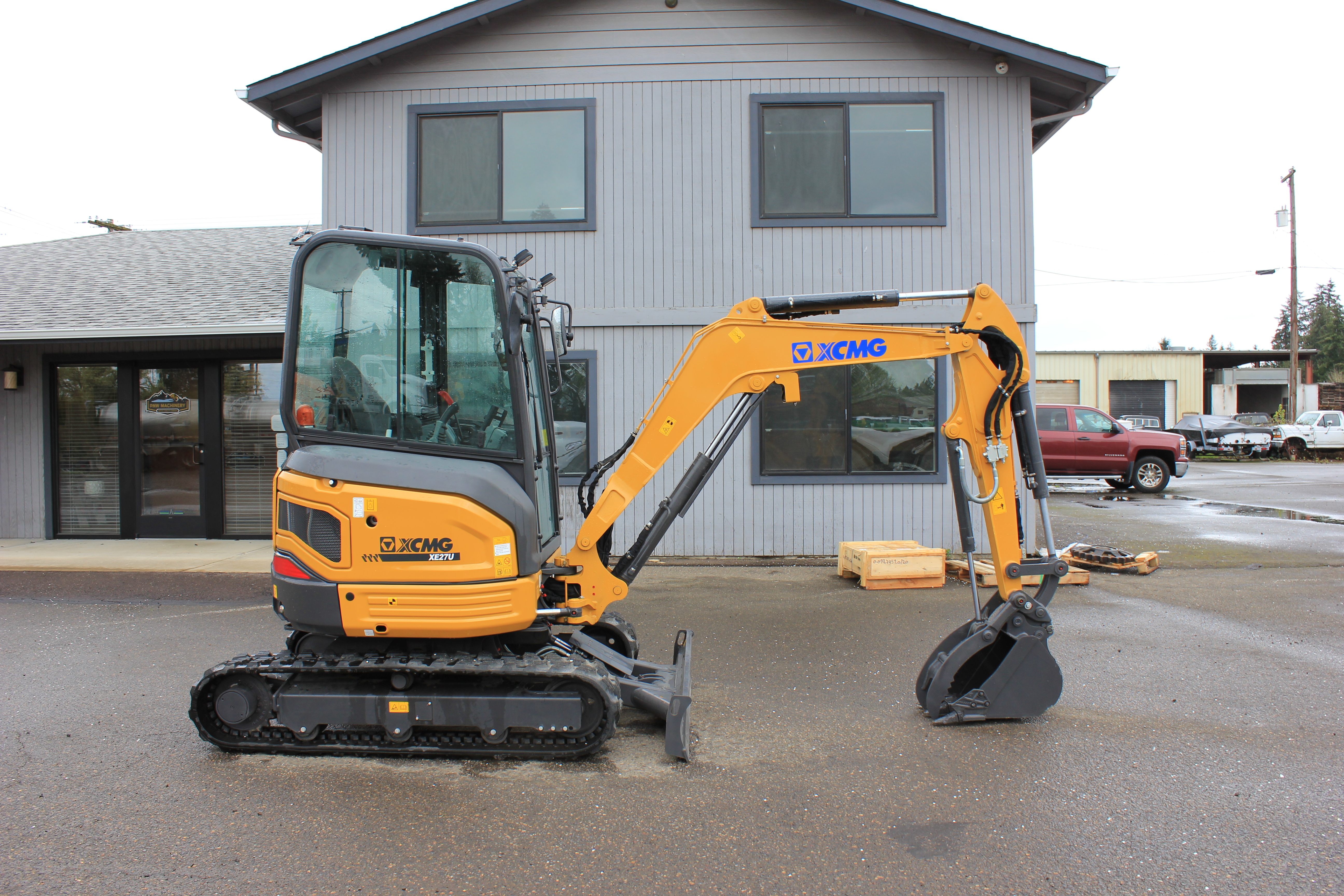 2025 XCMG XE27U in Mcminnville, OR