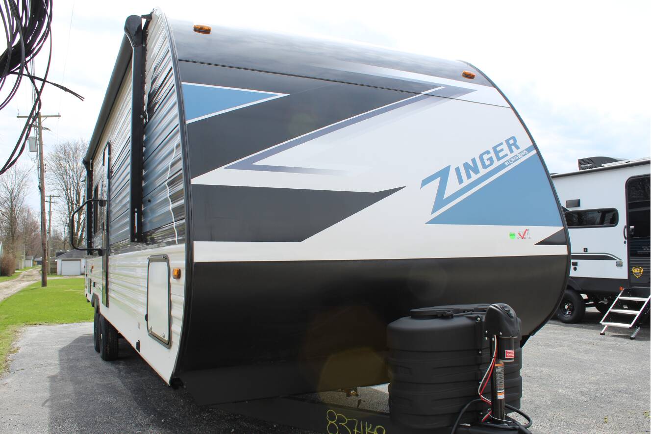 A photo of this 2025 Crossroads ZINGER 280RK