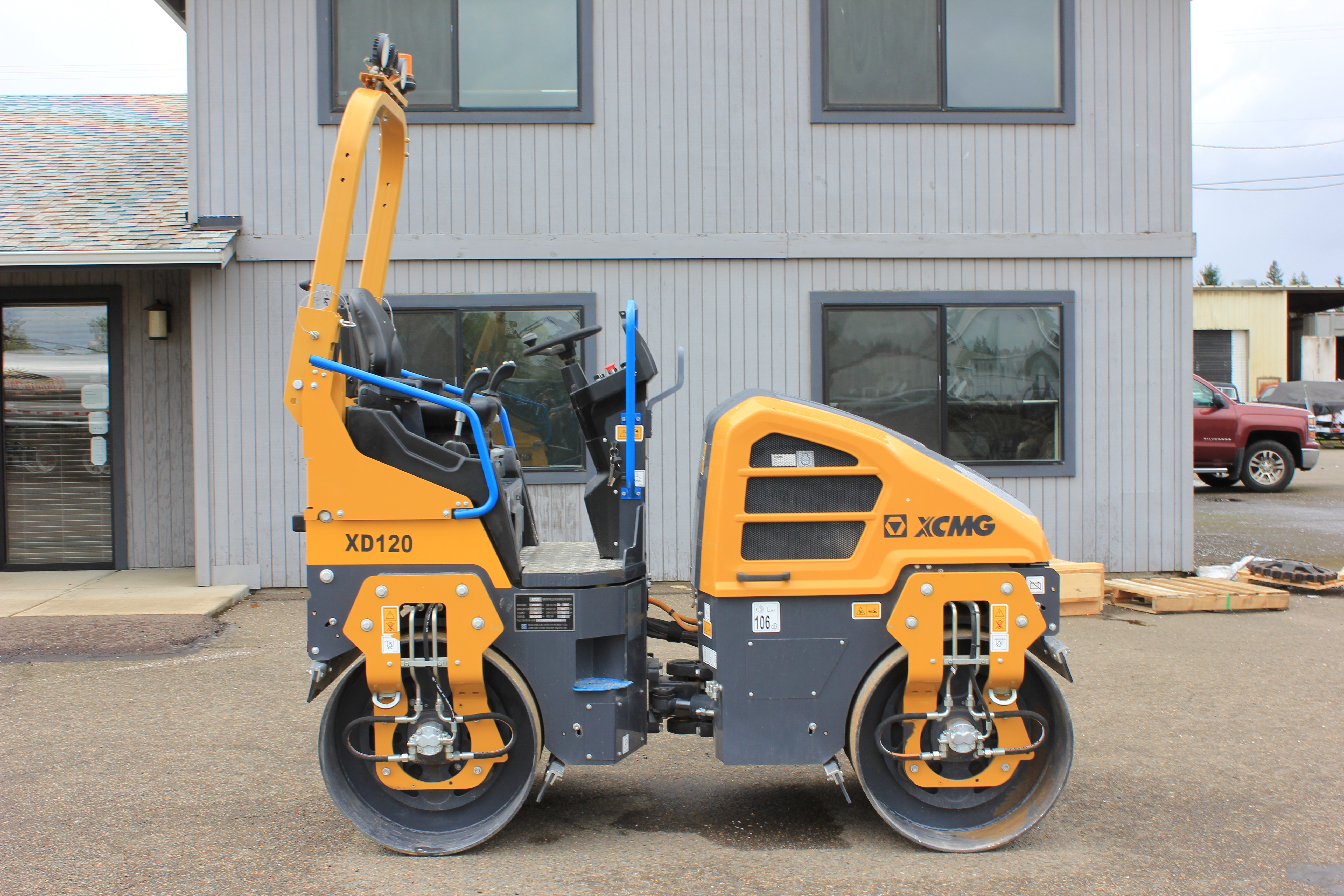 2023 XCMG XD120 in Mcminnville, OR
