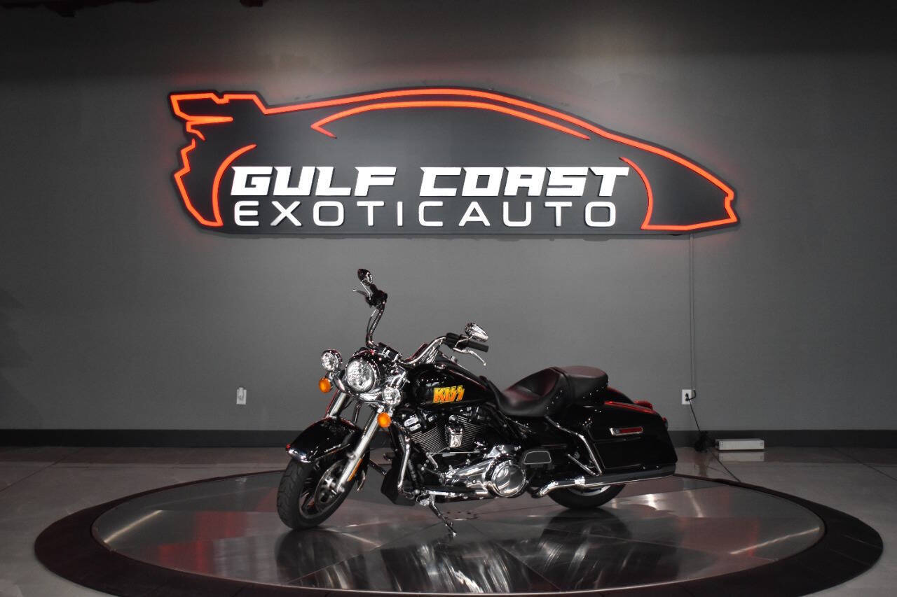 2019 Harley-Davidson Road King KISS BASE in Gulfport, MS