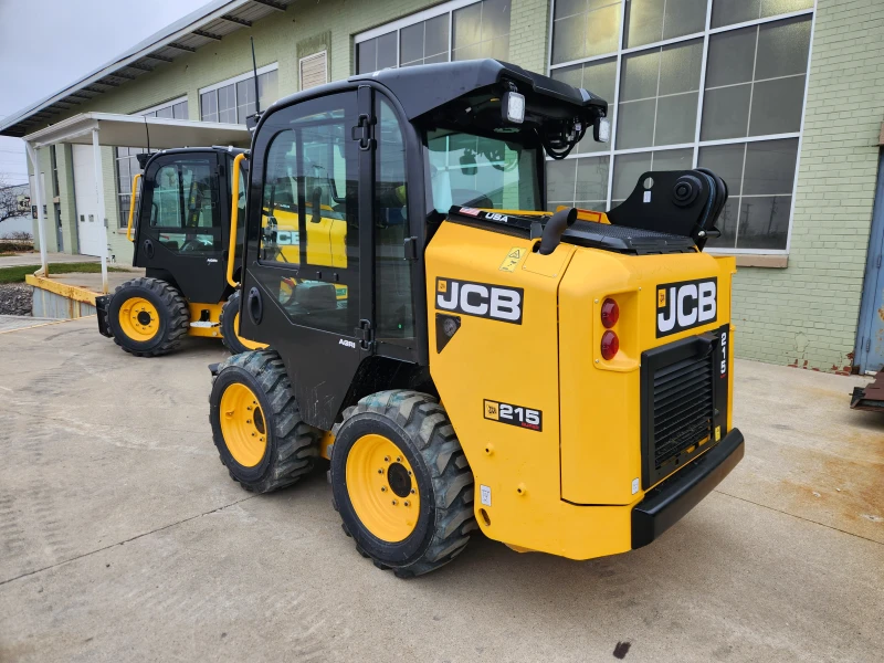 2024 JCB 215