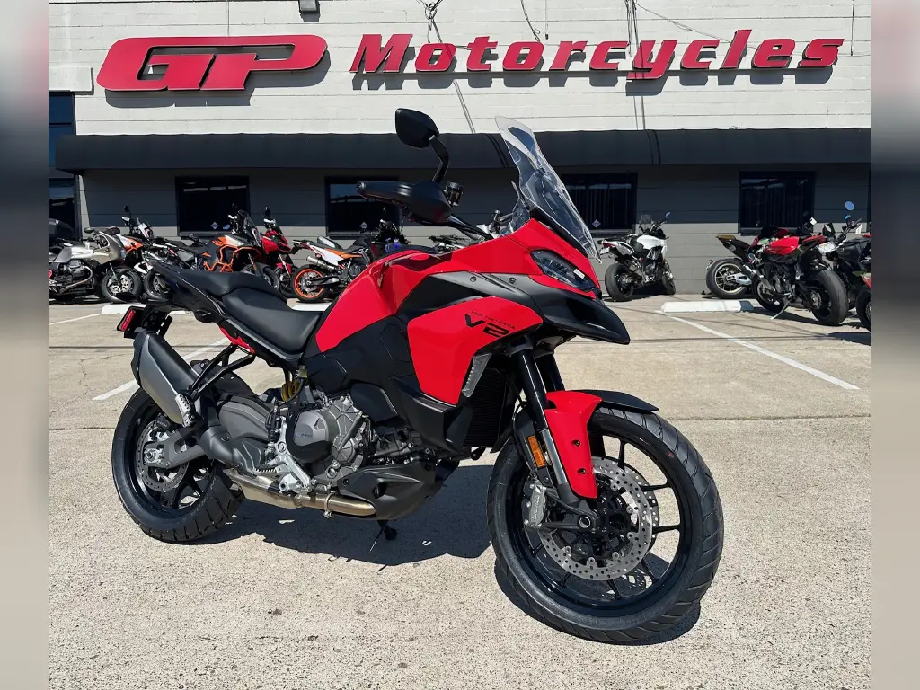 2025 Ducati MULTISTRADA V2