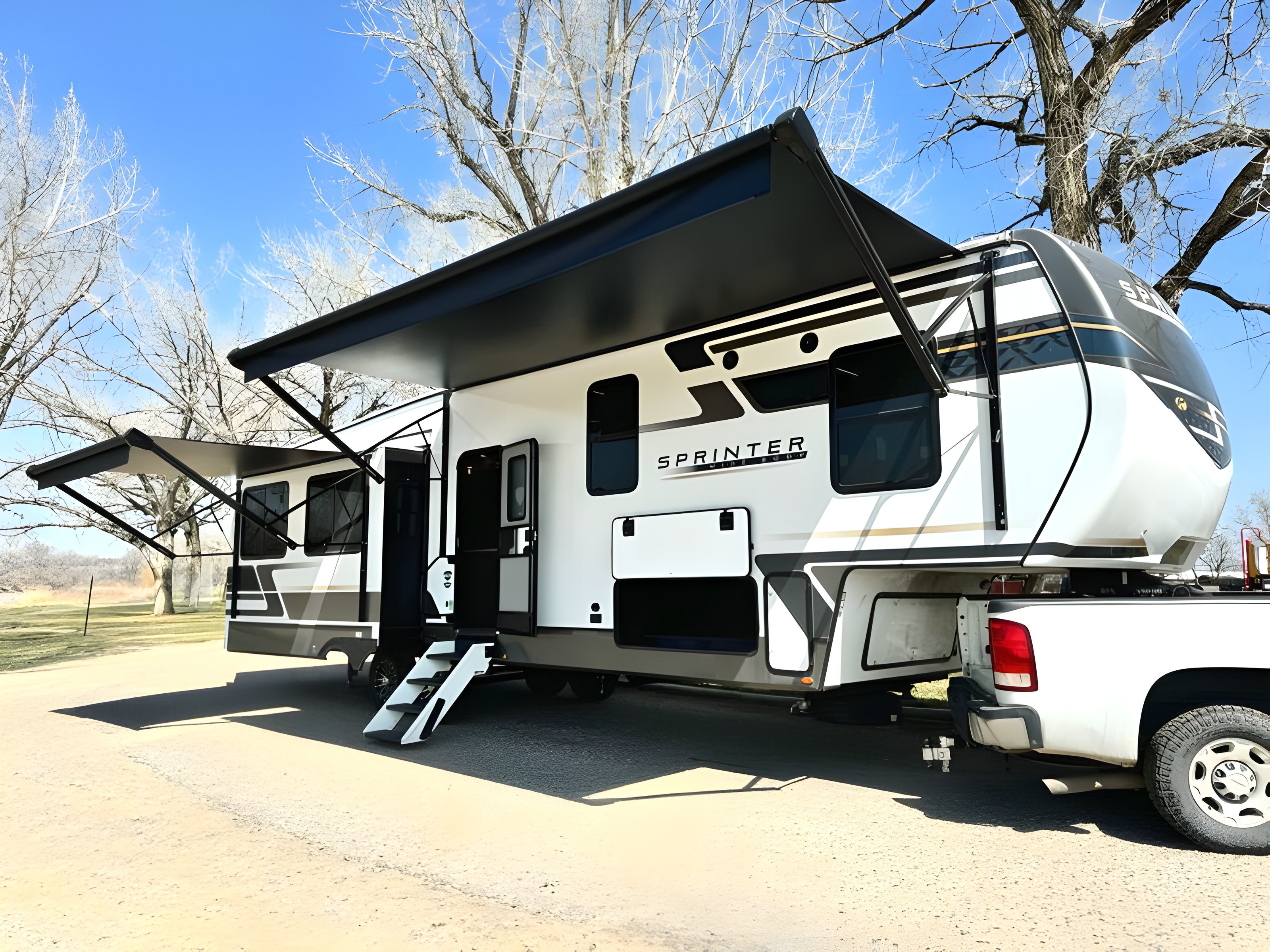 2025 Keystone Sprinter 3210RLS RV