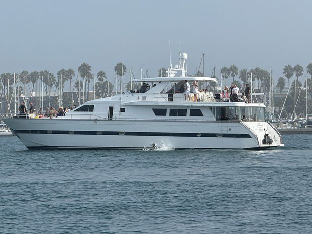 1990 Versilcraft Challenger Motor Yacht in long beach CA