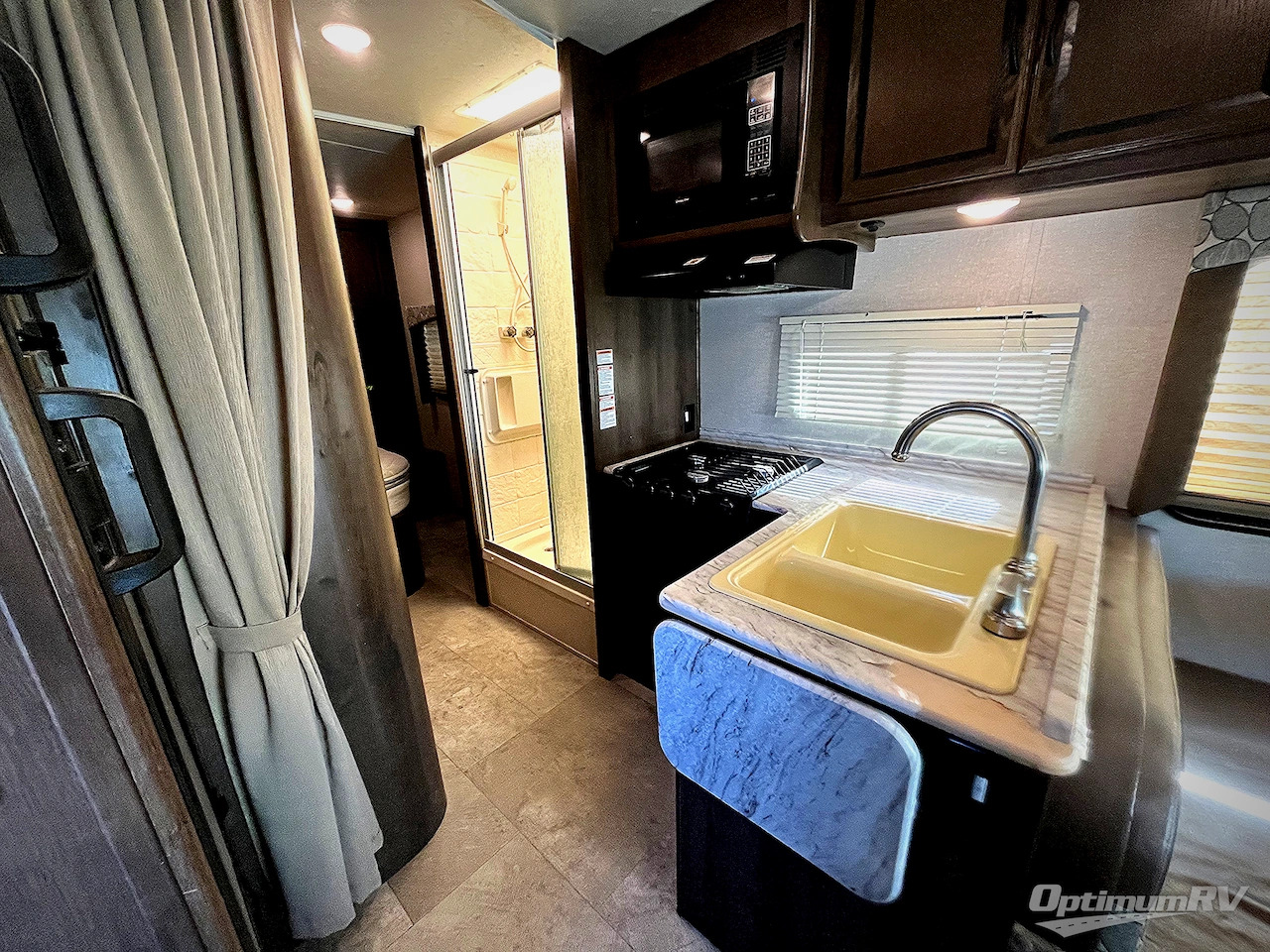 2019 Coachmen RV freelander 27qb