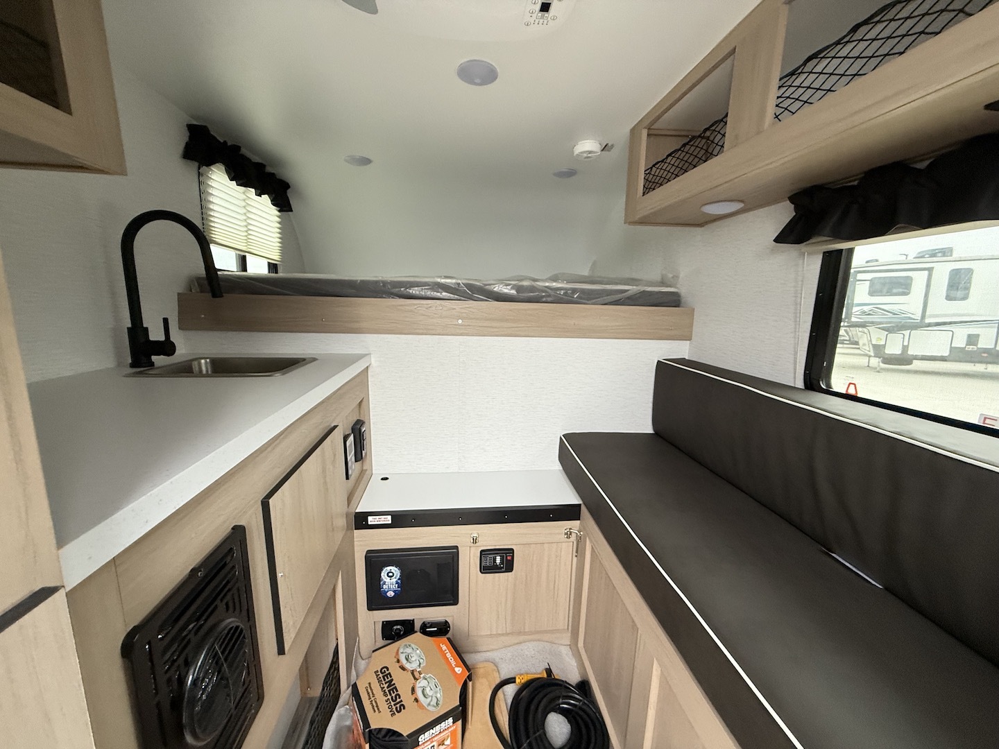 2025 Travel Lite