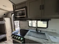 2021 KEYSTONE OUTBACK 210URS