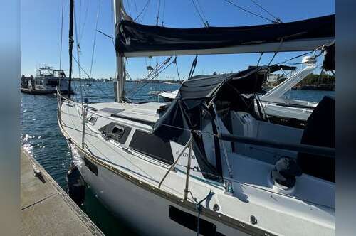 1992 Hunter 35 in long beach CA