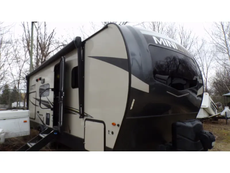 2022 FOREST RIVER ROCKWOOD MINI LITE 2513S