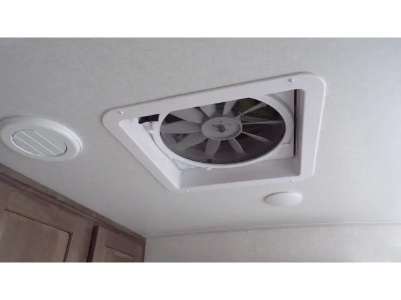 2022 FOREST RIVER ROCKWOOD MINI LITE 2513S