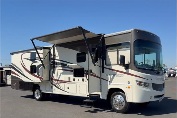 2016 Forest River GEORGETOWN 364TS in stanton CA
