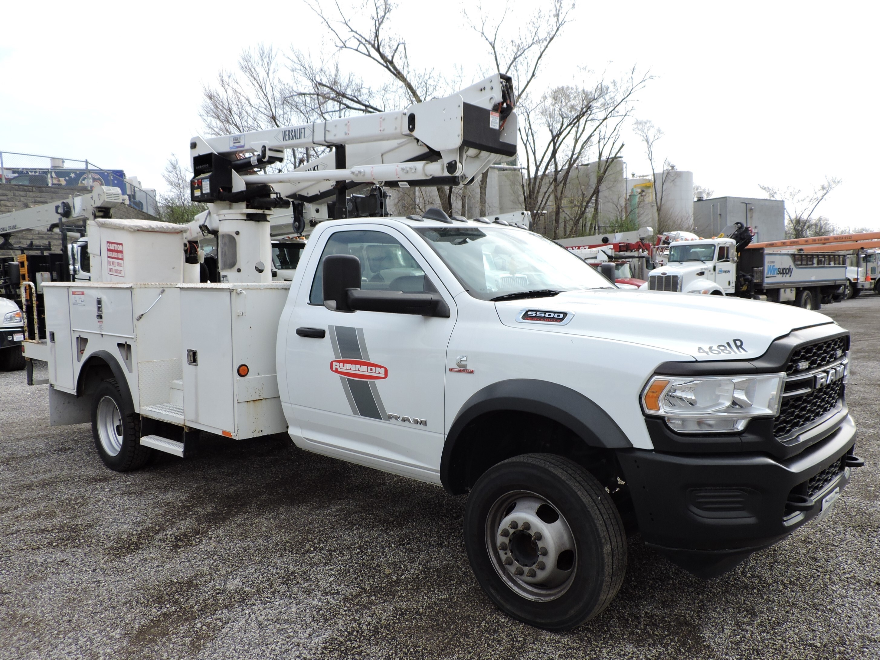 2022 VERSALIFT SST-40-EIH-02 in Hodgkins, IL