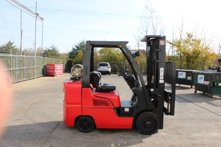 2015 NISSAN MCU1F2A33LV in North Chicago, IL