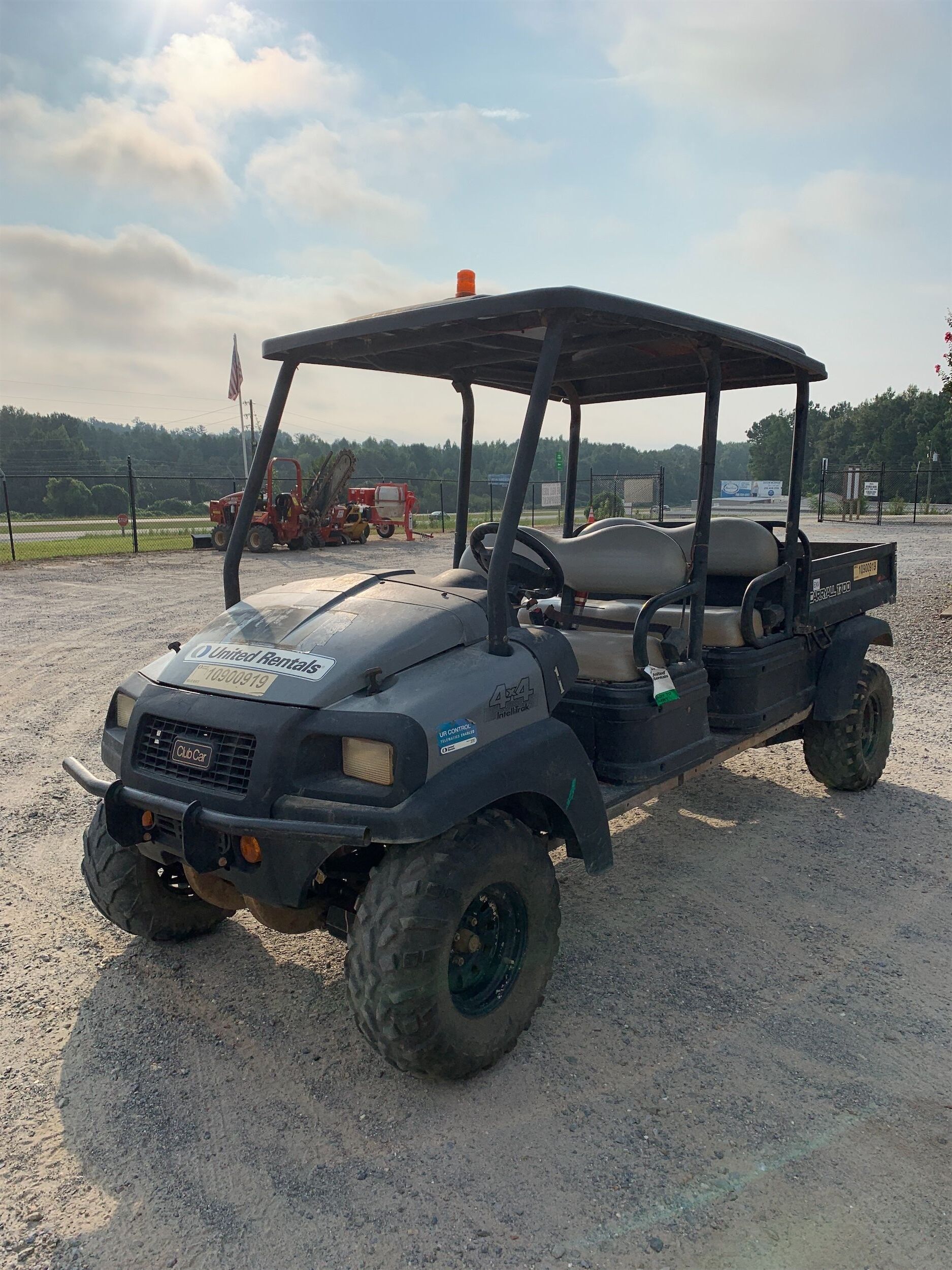 2019 CLUB CAR CARRYALL 1700 Utility Vehicle in Auburn, AL