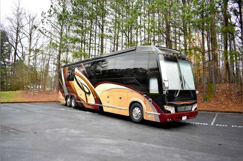 2014 Prevost MARATHON 1210 in duluth GA