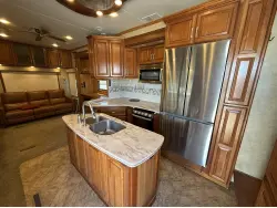 2015 DRV ELITE SUITES 38RESB3