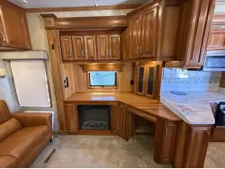 2015 DRV ELITE SUITES 38RESB3