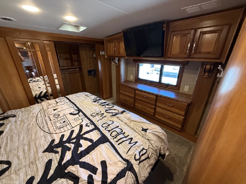 2015 DRV ELITE SUITES 38RESB3