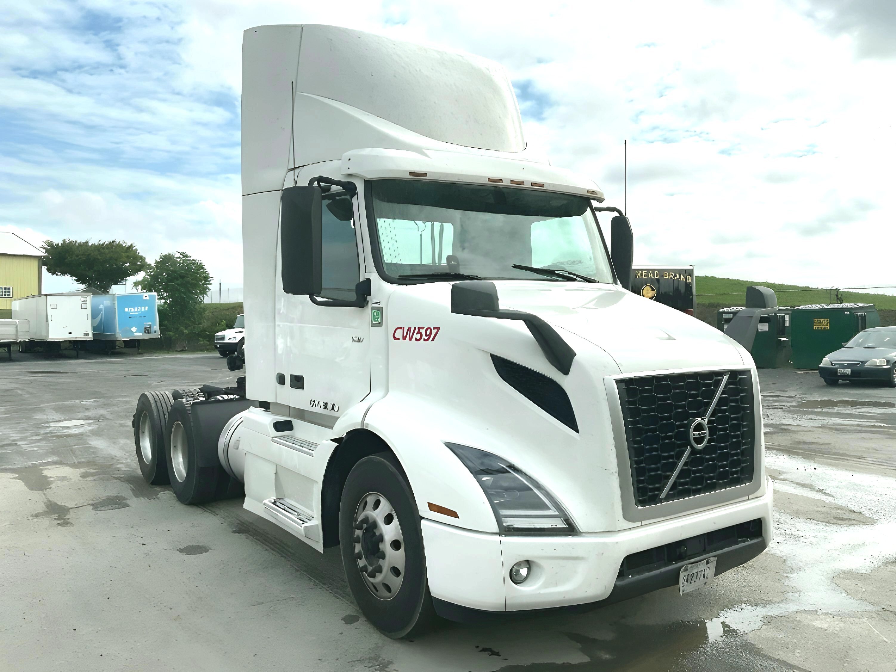2020 VOLVO VNR64300 in Dubuque, IA