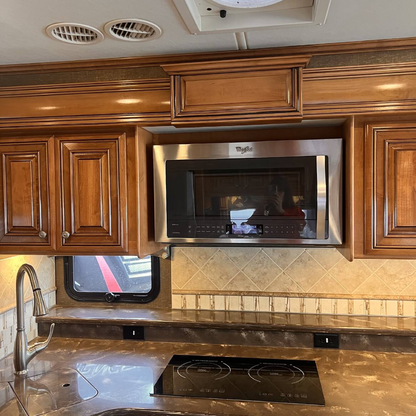 A photo of this 2016 Thor Motor Coach TUSCANY 45AT