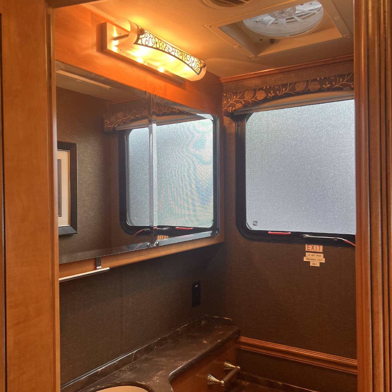 A photo of this 2016 Thor Motor Coach TUSCANY 45AT