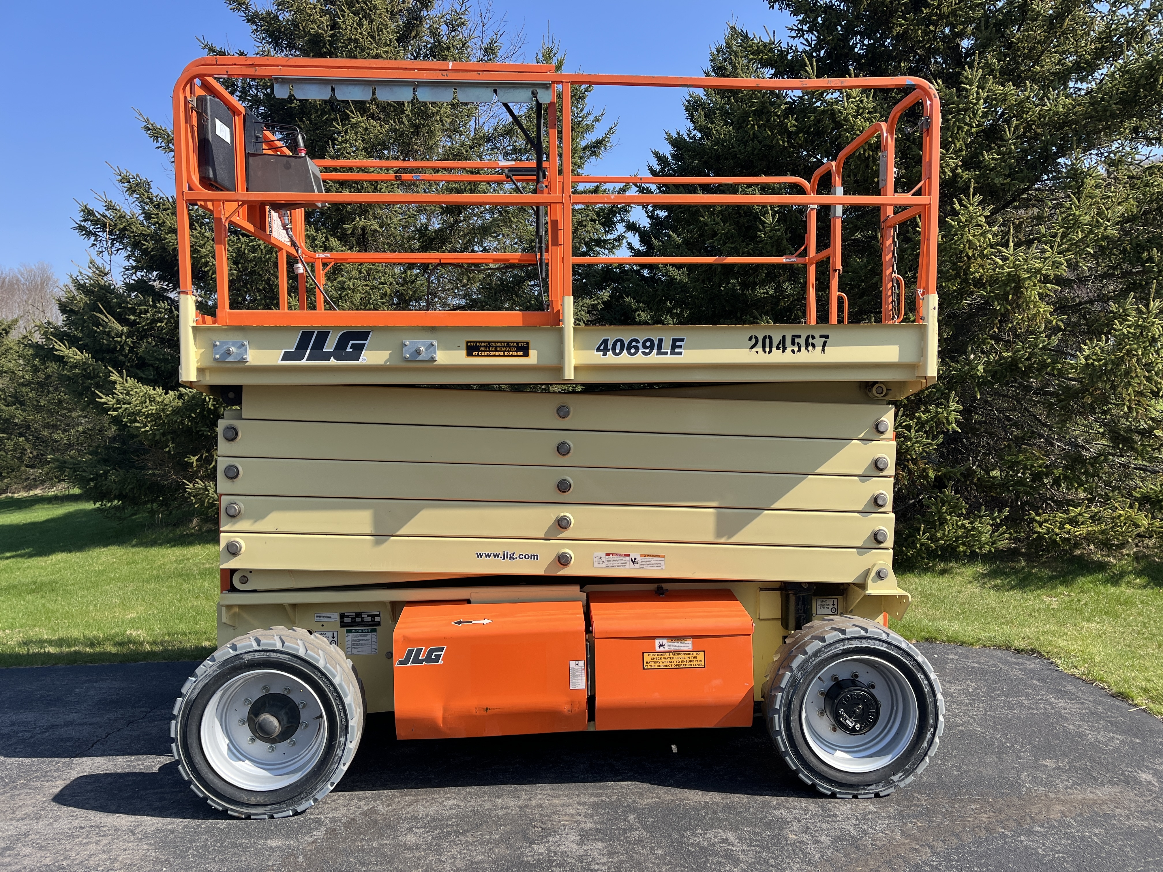 2018 JLG 4069LE in Tully, NY