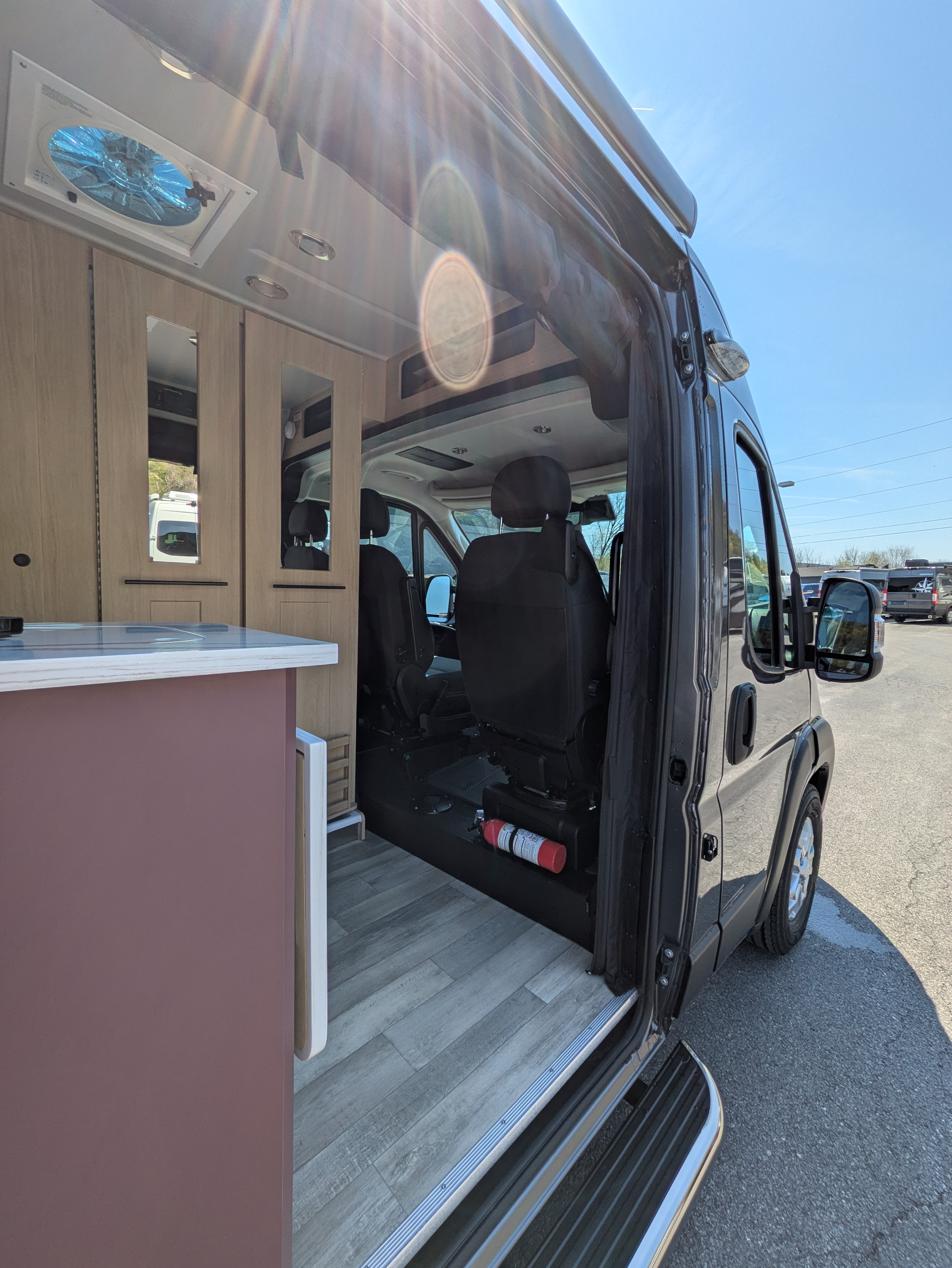 2025 Roadtrek