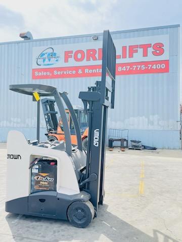 2014 CROWN RC5535-30-190 in North Chicago, IL