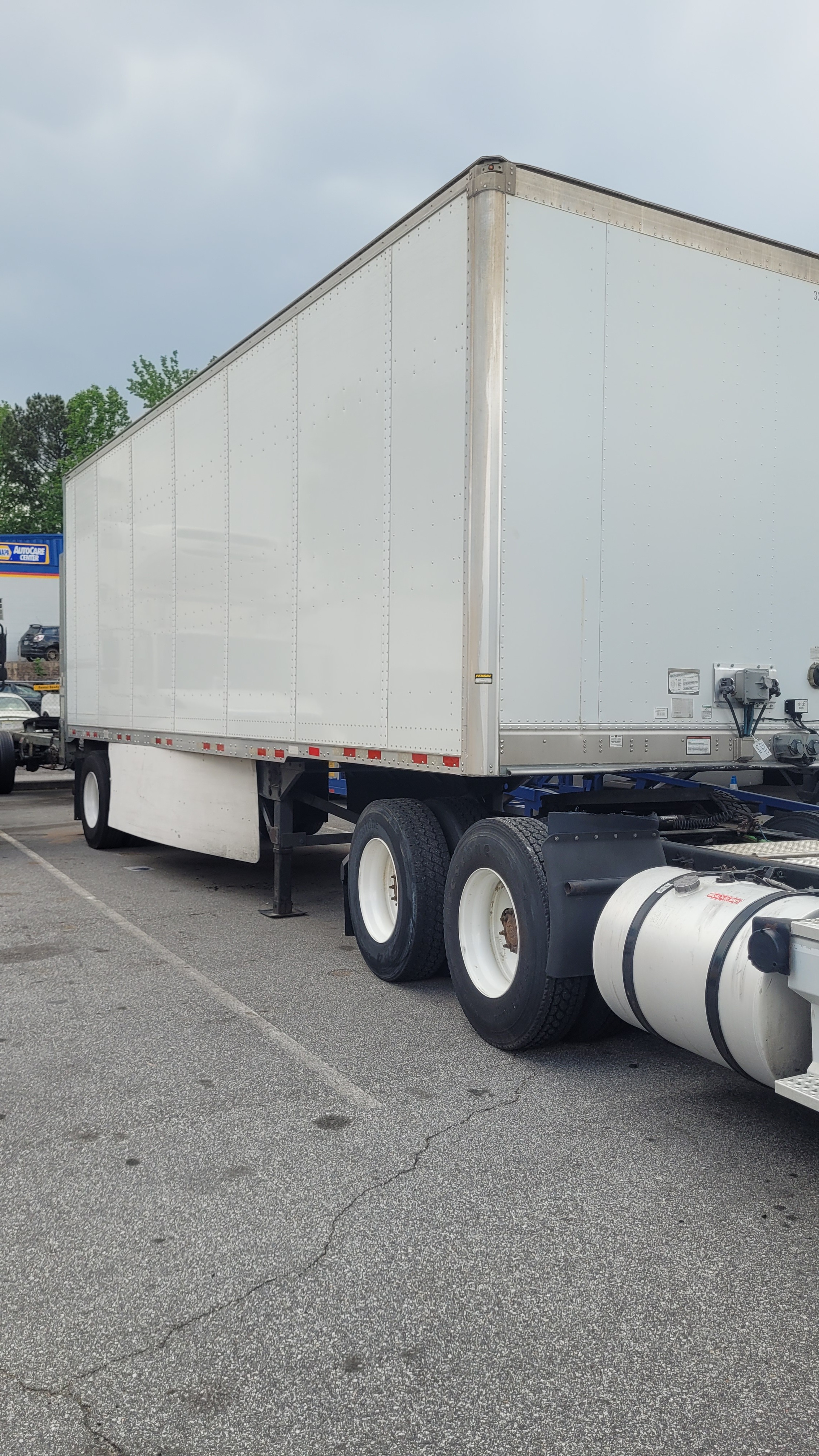 2017 GREAT DANE AIR RIDE LIFT GATE in Hoschton, GA