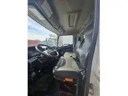 2016 HINO 268