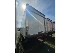 2016 HINO 268