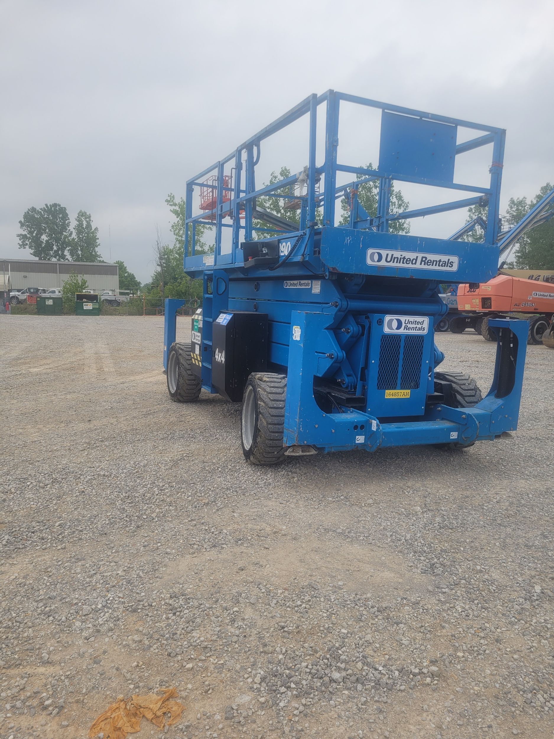 2016 GENIE GS-4390 RT Rough Terrain Scissor Lift in Spring Hill, TN