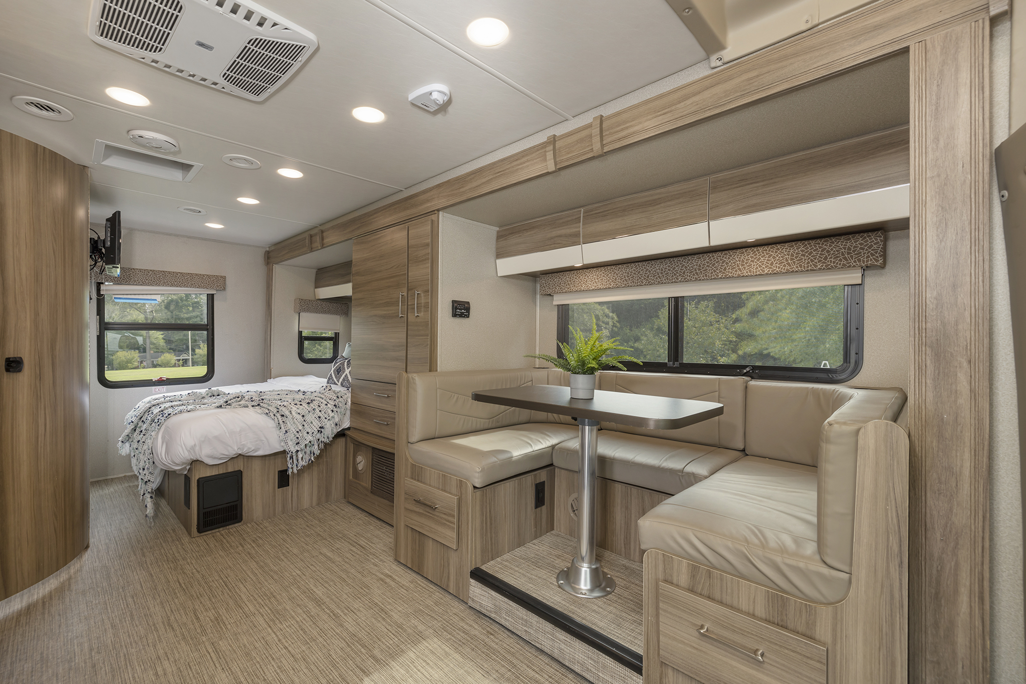 2018 Jayco MELBOURNE PRESTIGE 24LP in charlotte NC