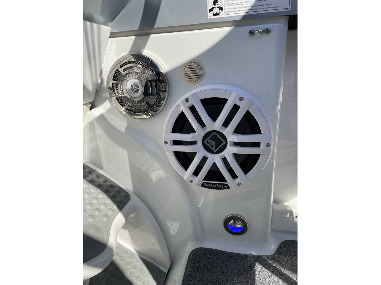 A photo of this 2009 Formula 353 FASTECH