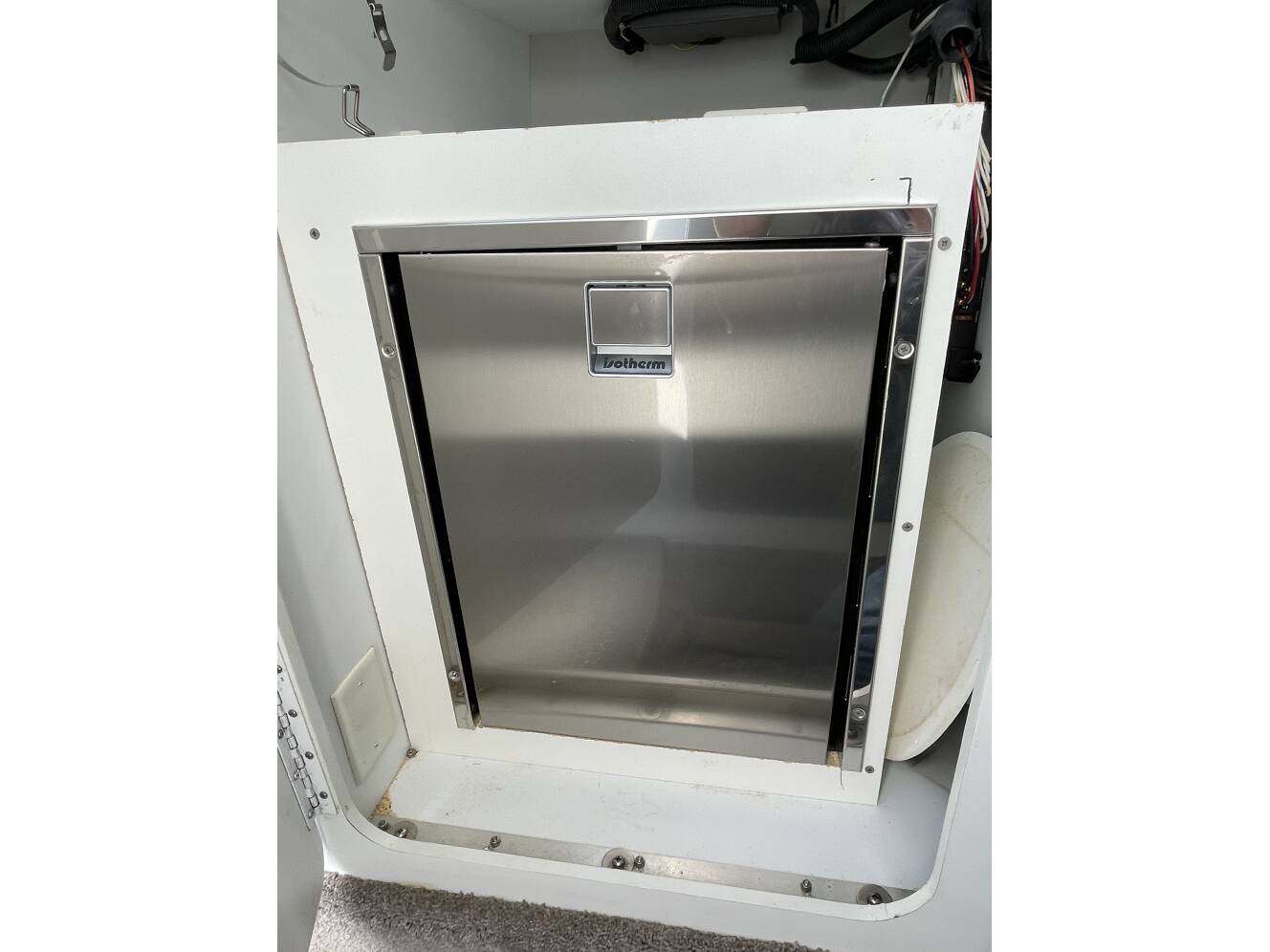 A photo of this 2009 Formula 353 FASTECH