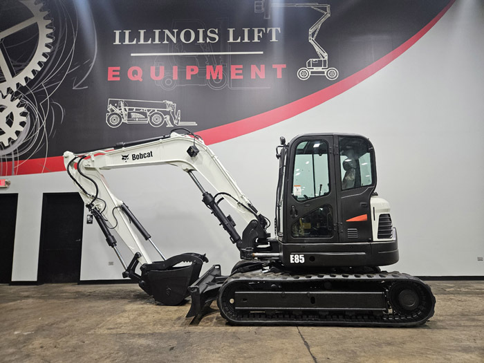 2016 BOBCAT E85 in Cary, IL