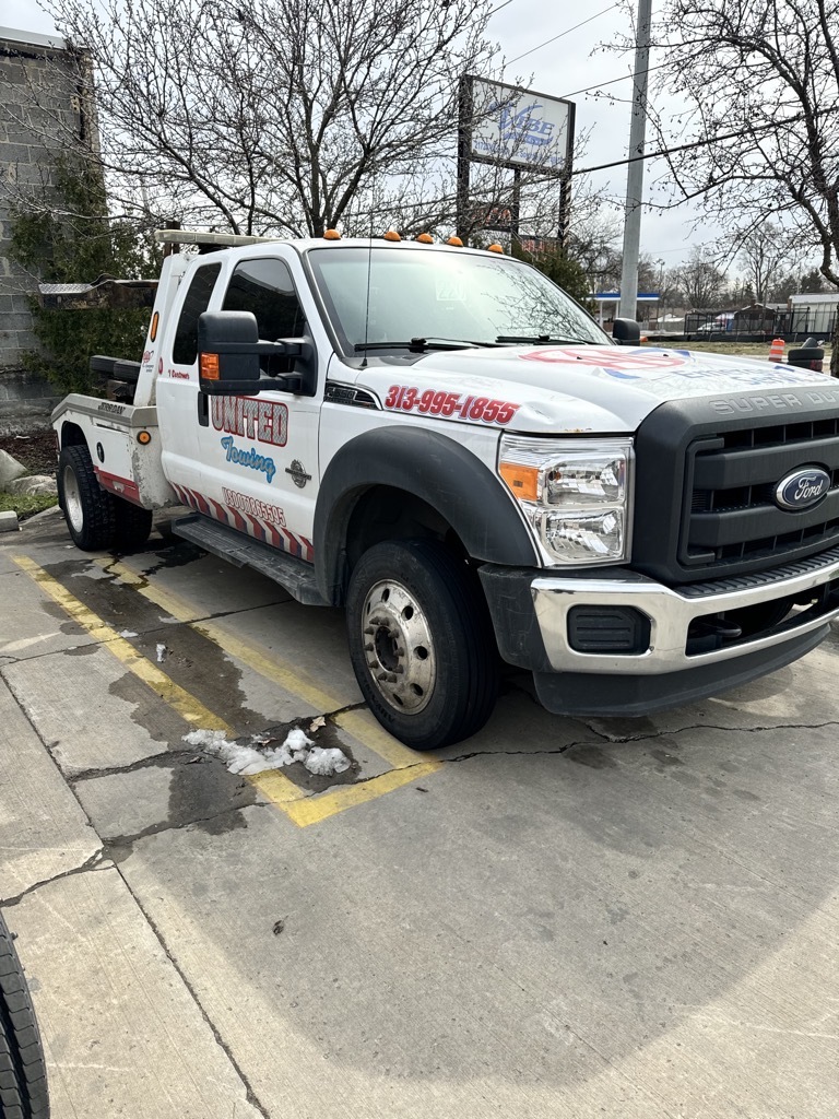 2014 FORD F550 XLT in Southfield, MI