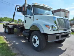 2007 INTERNATIONAL 7600