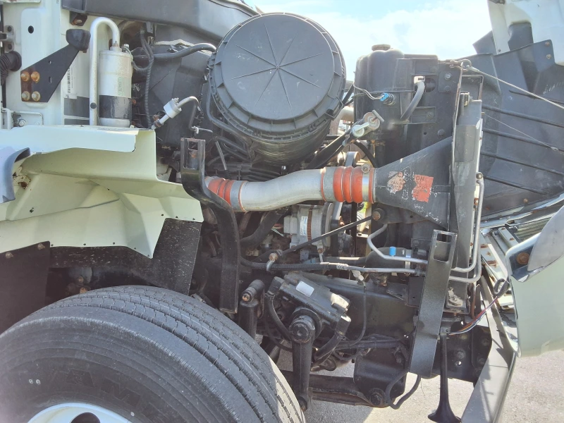 2007 INTERNATIONAL 7600