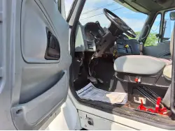 2007 INTERNATIONAL 7600