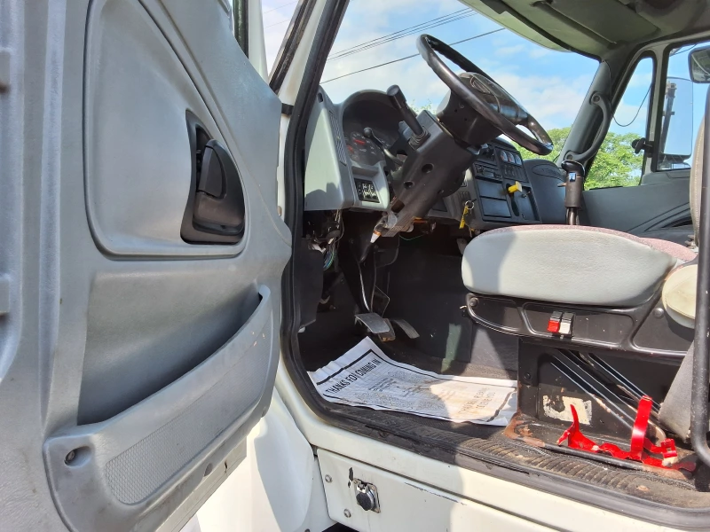 2007 INTERNATIONAL 7600