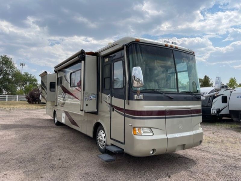 2005 Monaco KNIGHT 40 PLQ in peyton CO