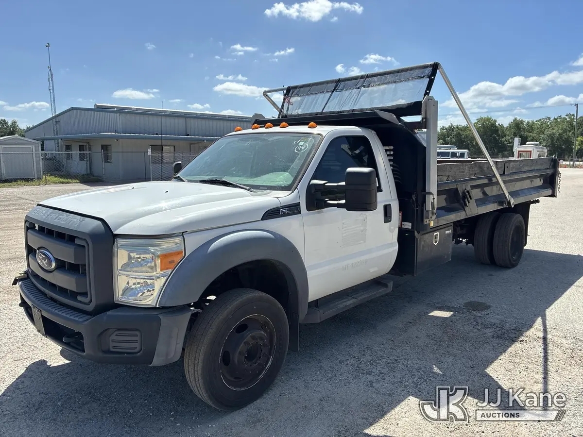 2015 FORD F550 in East Wareham, MA