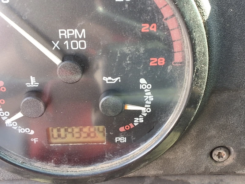 2012 MACK 600
