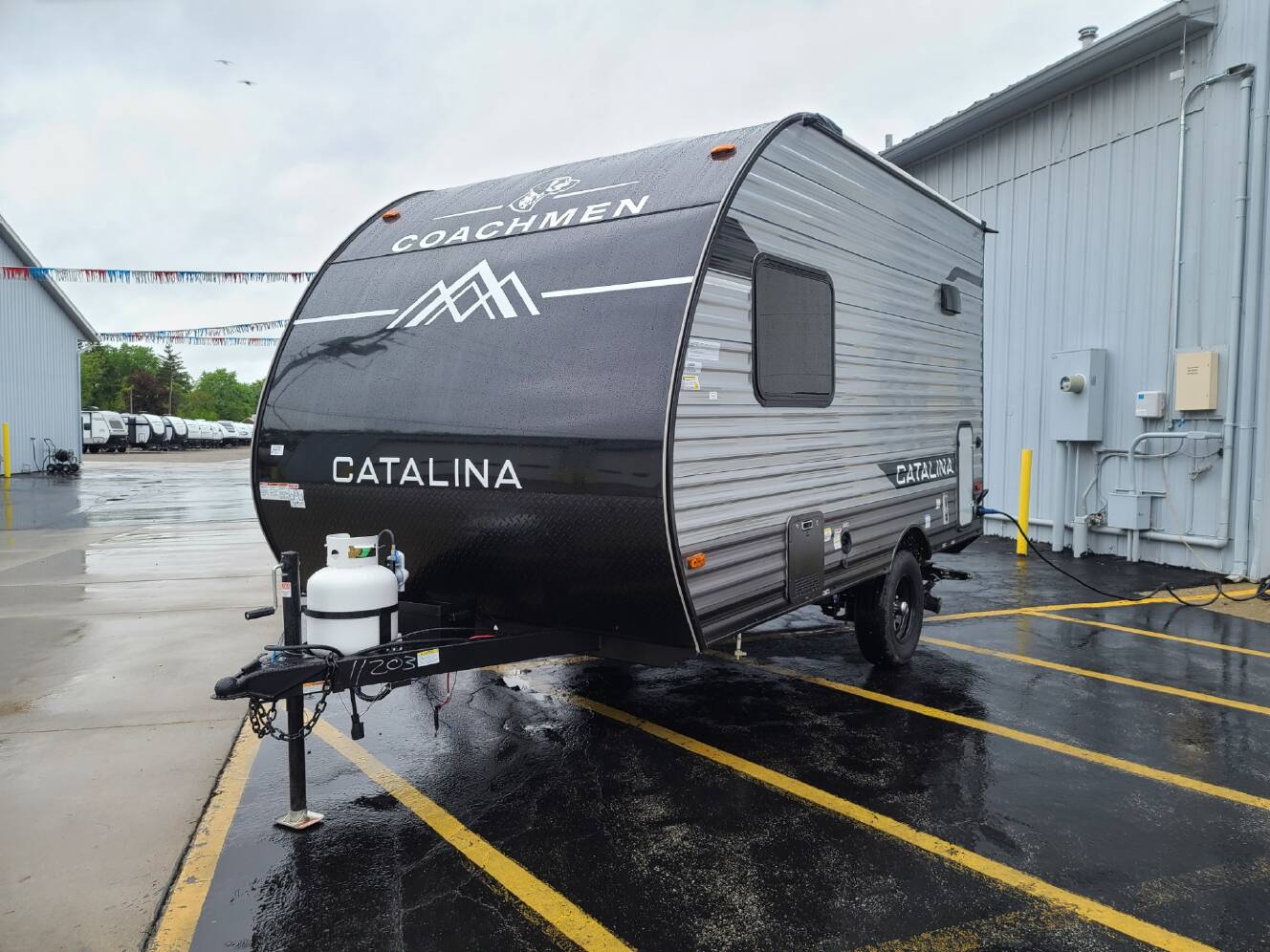 A photo of this 2025 Coachmen Catalina 134RKX